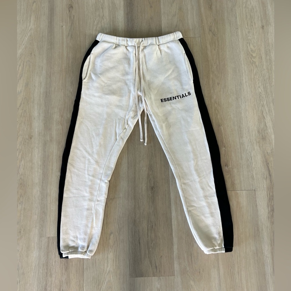 Fear Of God Essentials Side Stripe Sweatpants ‘Creme’